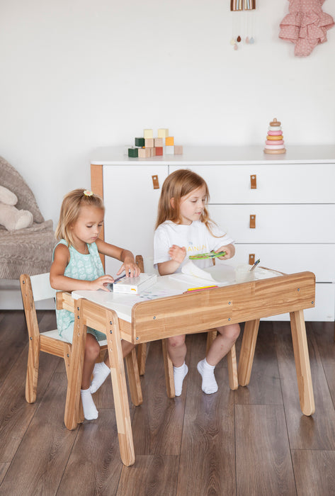 Kindertisch mit zwei Schubladen und zwei Stühlen für Kinder von 2 bis 7 Jahren