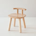 Umweltbewusste Kindermöbel: Robuster Holztisch und passende Stühle